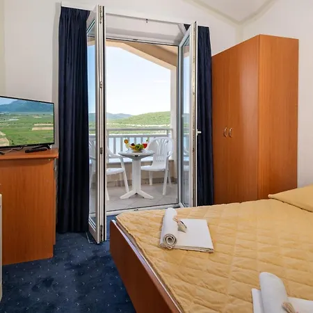 Guest house Millenium