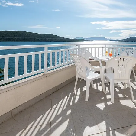Millenium * Neum